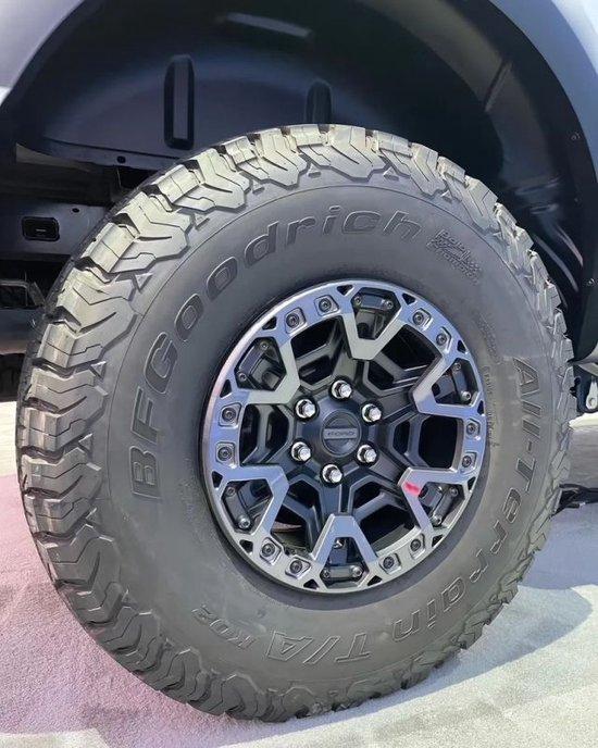 全新24款福特猛禽R F150皮卡5.2T港口现车行情