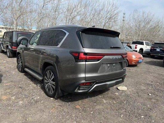 2023款雷克萨斯LX600 惠民价136万起可分期