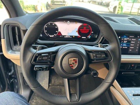 24款保时捷卡宴3.0最新改款 现车95万起新品首发