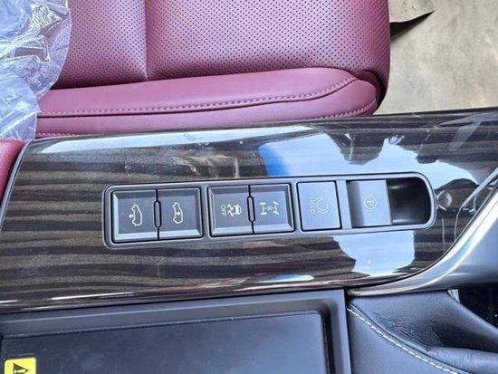 柴油动力更强 雷克萨斯LX500D柴油中东版170万