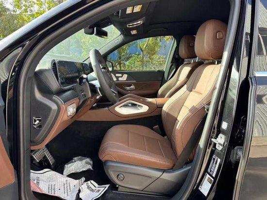 2024款奔驰GLS450新款热售中 价格低至109万优惠力度大