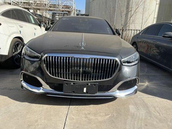 标配后轮转向角度的24款奔驰s450现车年终钜惠118万起