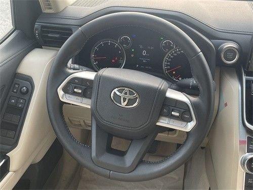 2023款丰田酷路泽LC300 3.5T/4.0L港口热销车型