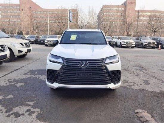 23款雷克萨斯lx600又掉价了现车价格不到140万