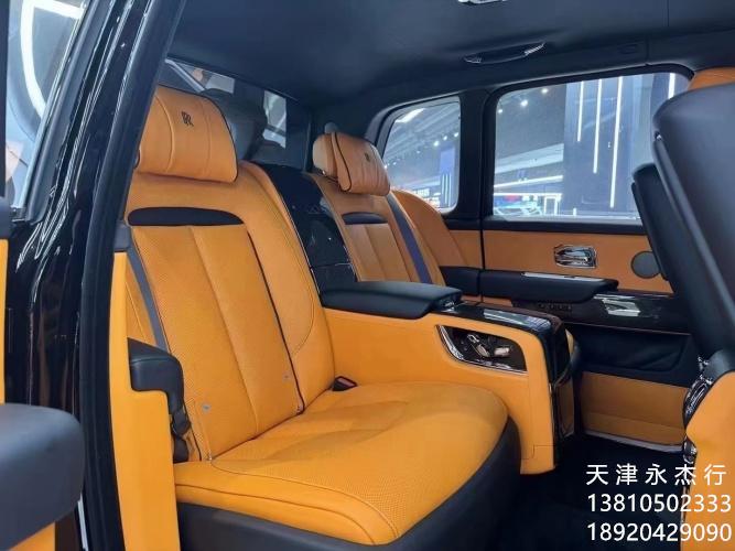 2024款劳斯莱斯库里南BB版 四座搭载6.7L双涡轮现车含税82X万