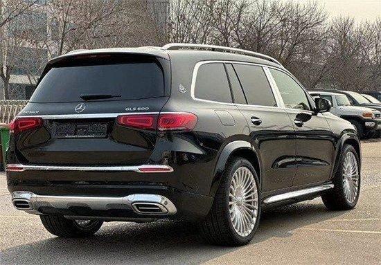 花100多万享受头等舱般的舒适 奔驰gls450一比一复刻迈巴赫gls600