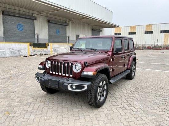 吉普牧马人2.0t四门硬顶撒哈拉酒红色 天津价格