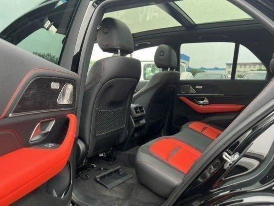 2024款奔驰GLE53现车 配置超豪华价格超优惠