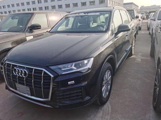 现车钜惠不断 22款奥迪Q7 2.0T 最低价40余万