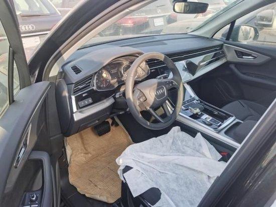 现车钜惠不断 22款奥迪Q7 2.0T 最低价40余万