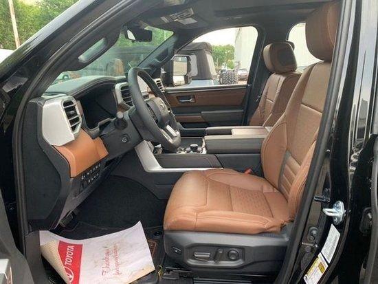 2023款丰田坦途3.5TT 40万起零利润热销中