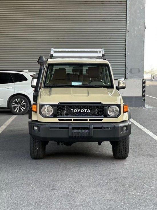 23款丰田酷路泽lc76柴油28t现车5x万起售