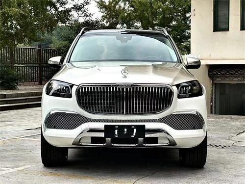 奔驰GLS450原厂一比一改装升级迈巴赫GLS600