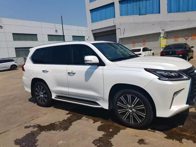 雷克萨斯lx570 5.7l报价最新行情180万