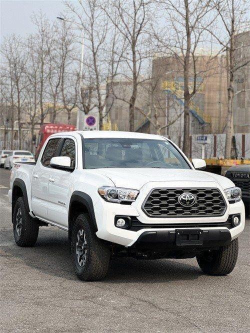 23款丰田塔库玛35升v6港口现车30余万起售