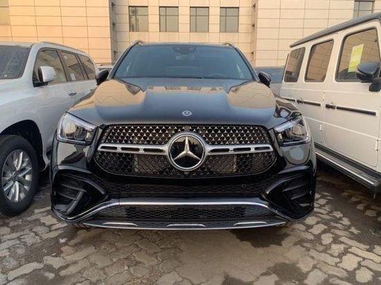 24款奔驰gle450 港口落地价70多万支持分期