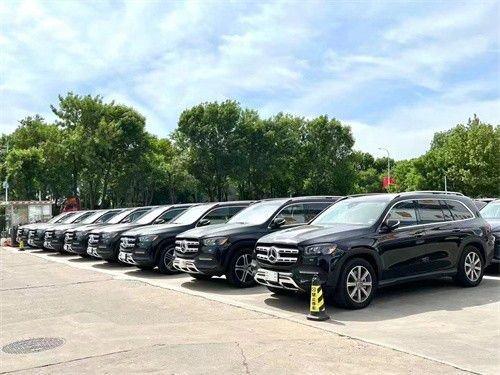 奔驰GLS450升级迈巴赫/巴博斯/迈莎锐 店内现车任选
