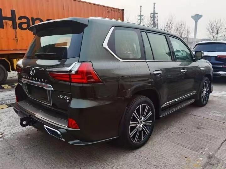 雷克萨斯lx57057l港口最新报价行情170万起