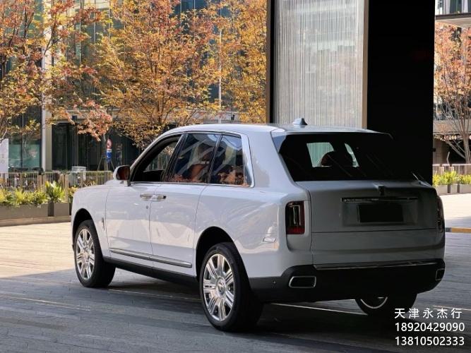 2024款劳斯莱斯库里南五座流星顶双腰线最新报价710万
