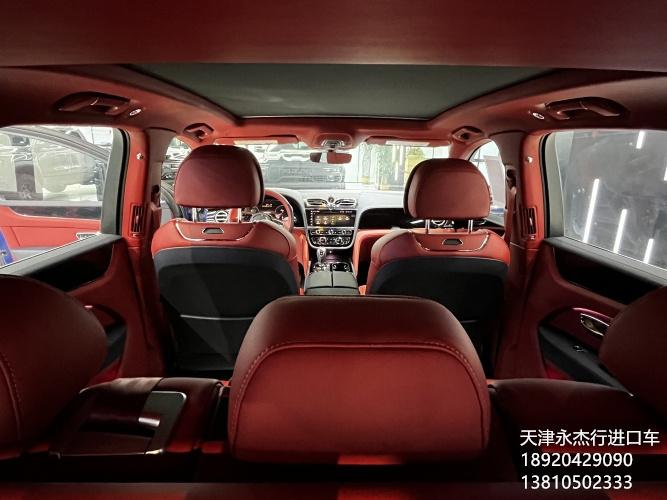 22款宾利添越4.0T V8 气势恢宏超豪华SUV现车最新报价268万
