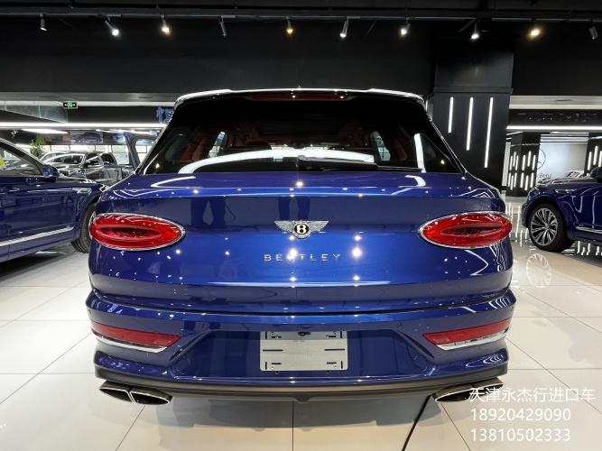 22款宾利添越4.0T V8 气势恢宏超豪华SUV现车最新报价268万