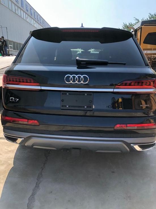 2023款奥迪q7最新价格行情20t现车50万起售可分期