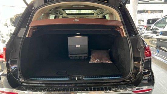 23款GLS450升级迈巴赫GLS600 1：1改装黑色玛奇朵内