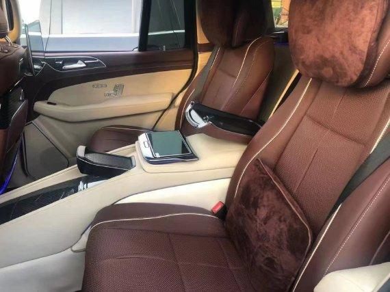 北京BJ90 1:1升级迈巴赫GLS600 你没看错50万落地的奔驰