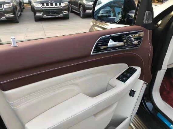 北京BJ90 1:1升级迈巴赫GLS600 你没看错50万落地的奔驰