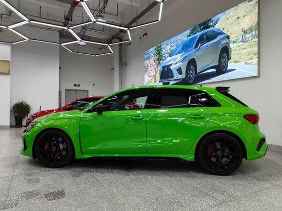 年终钜惠 2024款奥迪RS6高性能运动轿跑 购车有礼