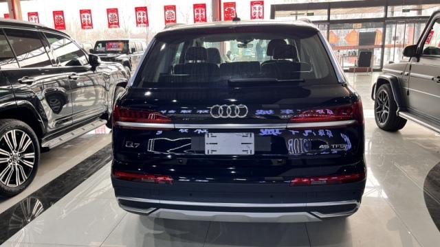 全新23款奥迪q7国六售价40多万起30t20t支持分期