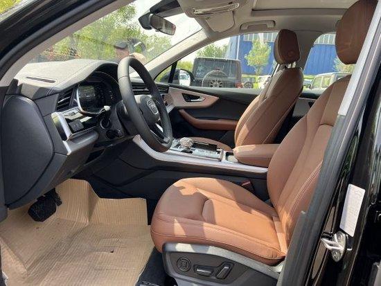 2023款奥迪Q7 2.0T标准版价格40余万起可0首付