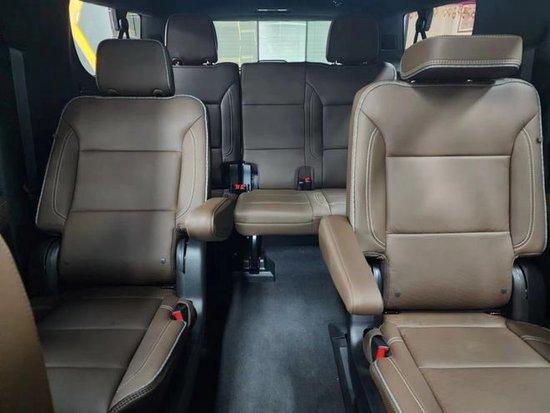 全新2023款雪佛兰萨博班大批量现车到店 硬派越野的首选车型