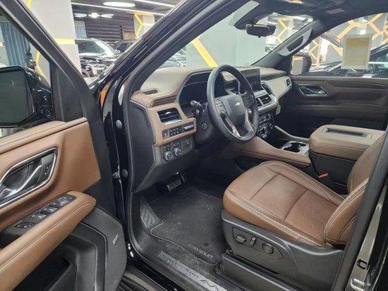 全新2023款雪佛兰萨博班大批量现车到店 硬派越野的首选车型