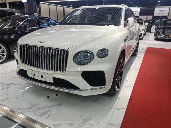 23款宾利添越限时秒杀价240万高端品位可分期