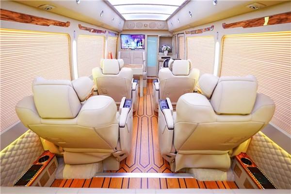   鸡西丰田考斯特4s店电话 考斯特10座11座12座13座16座17座价格