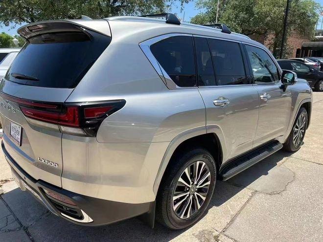 2023款雷克萨斯lx600最狠降价限量13x万起