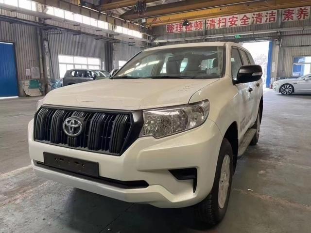 2023款丰田霸道2700tx中东版实车实价4x万起