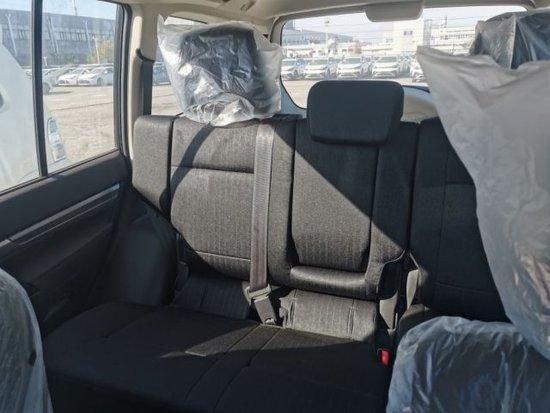 三菱帕杰罗V93山猫越野车3.0排量裸车29万起售最低价