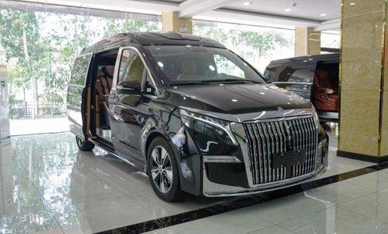 2024款奔驰v260l商务车大气简约热销中