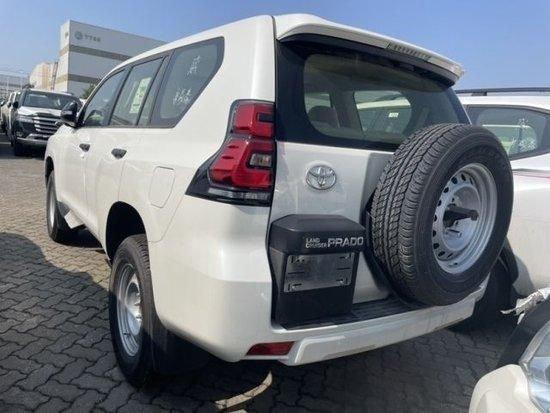 23款丰田霸道2700中东野性suv触底价格41万