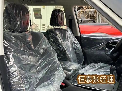 23款途乐依旧保留4.0L自然吸气发动机