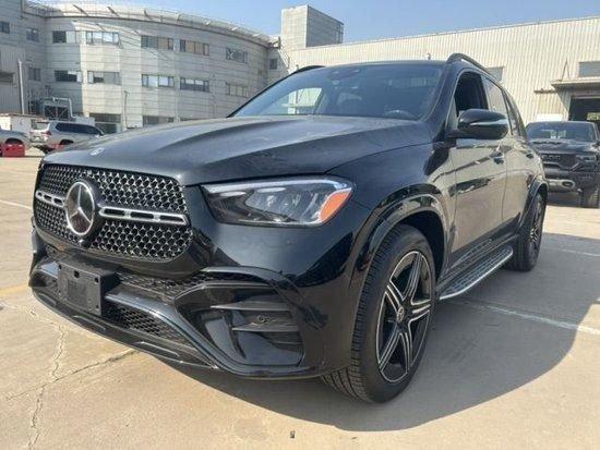 24款奔驰gle350天津港行情20t国六裸车价格60余万