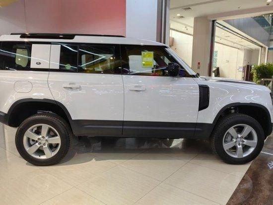平行进口路虎卫士90110最新行情优惠裸车价格五十多万起