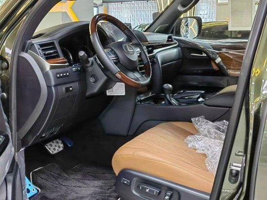 雷克萨斯lx570最新行情57l促销七座价格160多万起售