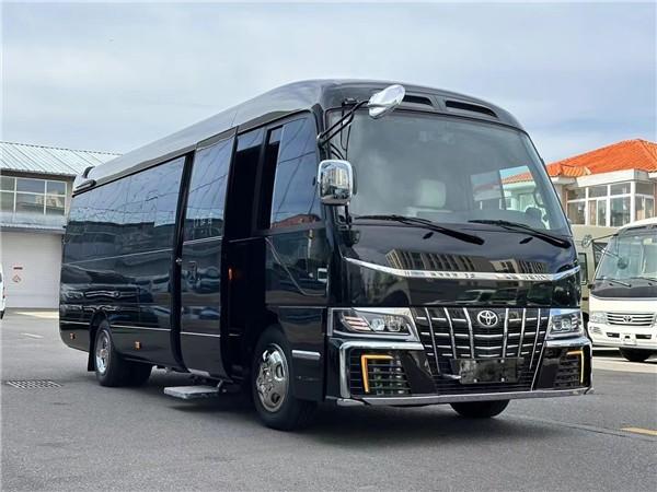 黑金刚丰田考斯特12座价格顶级丰田考斯特价格