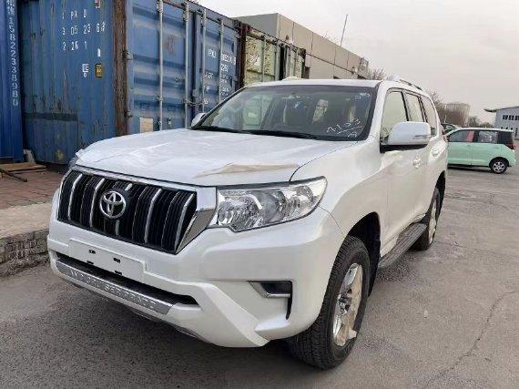 23款丰田霸道28t40l国六b现车手续齐55万港口最低价