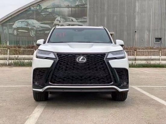 天津港23款凌志lx600裸车售价140多万起可分期