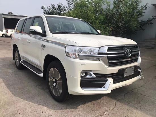 22款丰田酷路泽570自吸经典v8少量现车最后经典延续