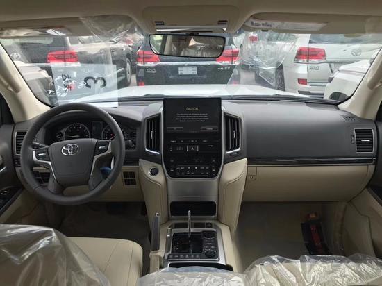 22款丰田酷路泽570自吸经典v8少量现车最后经典延续